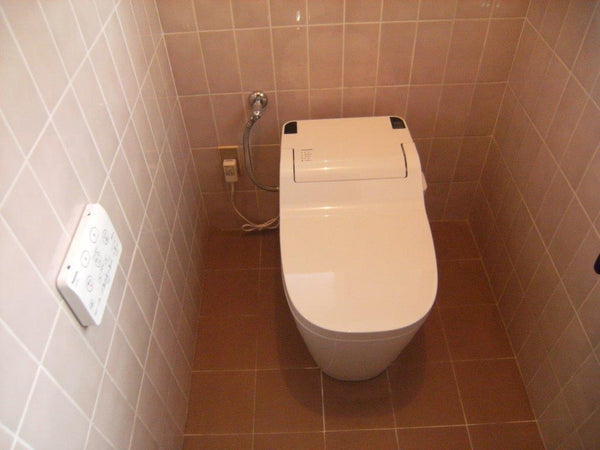 トイレ交換工事　佐賀県伊万里市　XCH1101WS-sale