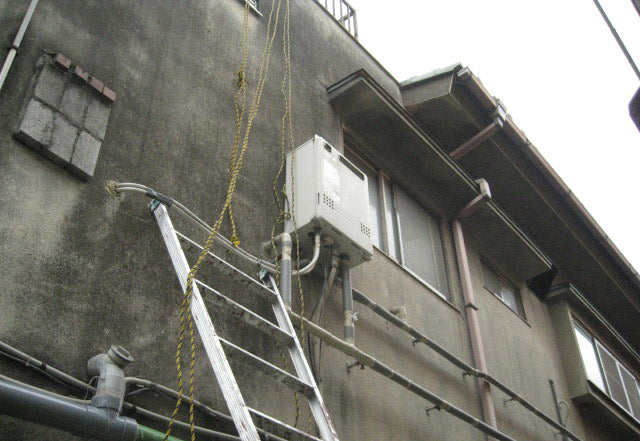 給湯器交換工事（エコジョーズ）　東京都足立区　RUF-E2400SAW - Before