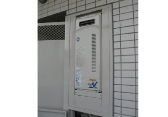 ガス給湯器交換工事　東京都町田市　RUF-VS1615SAW - Before