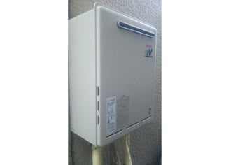 ガス給湯器交換工事　神奈川県座間市　RUF-A2003SAW(A) - Before