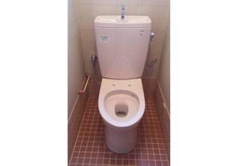 洋式便器交換工事　神奈川県川崎市　CS220BM+SH221BA - Before