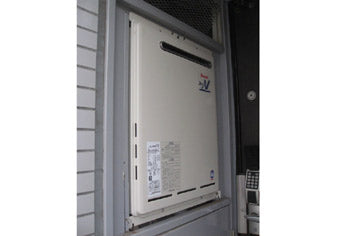 ガス給湯器交換工事　千葉県千葉市　RUF-A1610SAW(A)+UX-A-G - Before