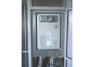 ガス給湯器交換工事　静岡県御殿場市　RUJ-V1611T - Before