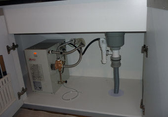小型電気温水器交換工事　群馬県太田市　EHPN-F13N2+EFH-4MK-1H2 - Before