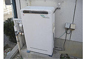 ガス給湯器交換工事　愛知県豊明市　GRQ-2450SAXBL-set - Before