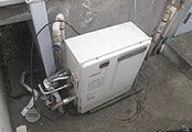 ガス給湯器交換工事　東京都杉並区　GRQ-2050SAXBL-set - Before