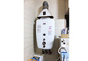 ガス給湯器交換工事　新潟県柏崎市 RUX-V1611SWFA-E - Before