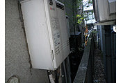 ガス給湯器交換工事　東京都中野区　RUF-E2401AW(A)-set - Before