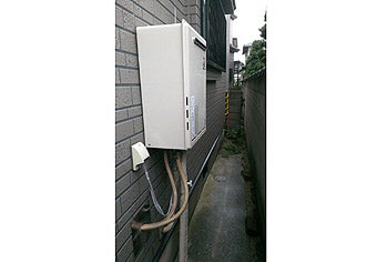 ガス給湯器交換工事　大阪府岸和田市　RUF-A2400SAW(A)