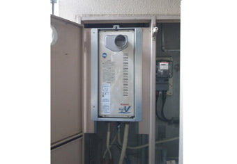 ガス給湯器交換工事　福岡県福岡市　RUF-VS1615AT-80 - Before