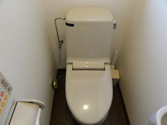 給湯器/トイレ交換え工事　新潟県長岡市　RUF-E2401SAW-A-set - Before