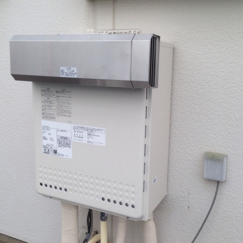給湯器・ガス配管交換工事　埼玉県川口市　GT-2050SAWX-2BL-set