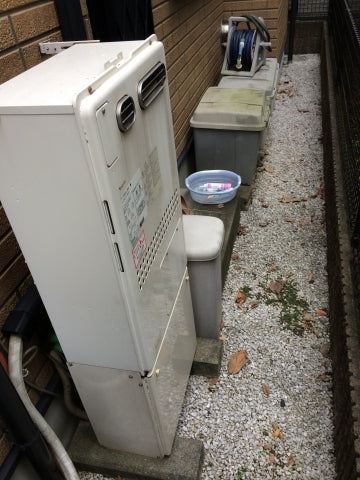 給湯暖房給湯器・据置台取付工事　東京都小金井市　RVD-E2401SAW2-1A-set - Before