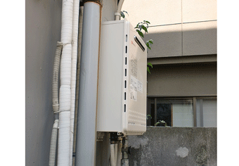 ガス給湯器交換工事　大阪府豊中市　GT-2450SAWXBL