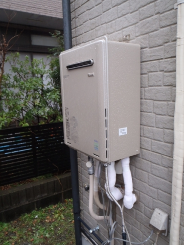 給湯器・コンロ交換工事　東京都町田市　RUF-E2401SAW-A-set