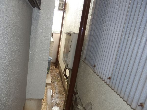 給湯器交換工事（エコジョーズ）　兵庫県神戸市東灘区　RUF-E2401AW-A - Before