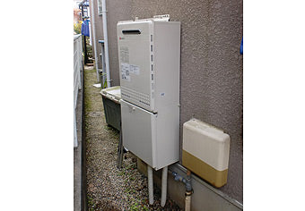 ガス給湯器交換工事　大阪府寝屋川市　GT-2450SAWXBL-set - After