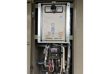 ガス給湯器交換工事　兵庫県姫路市　RUJ-V1611T(A)-set