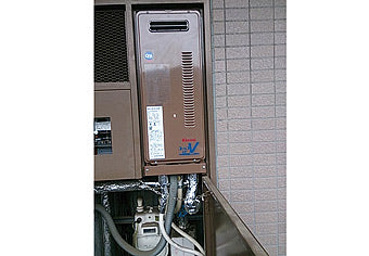 ガス給湯器交換工事　東京都稲城市　RUF-VS1615SAW