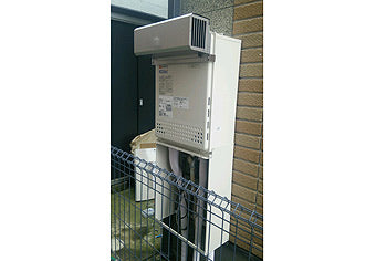 ガス給湯器交換工事　東京都北区　GT-C2452AWX-2 BL-set