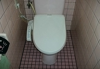洗浄・暖房便座交換工事　大阪府寝屋川市　CH921SPF