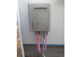 ガス給湯器取付工事　福岡県福岡市　RUF-E2401AW(A)