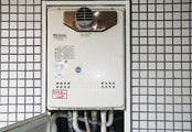 ガス給湯器交換工事　東京都府中市　RUF-A1610SAW-A - Before