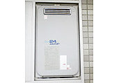 ガス給湯器交換工事　神奈川県藤沢市　RUJ-V2401W(A)-set - Before