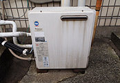 ガス給湯器交換工事　東京都世田谷区　GRQ-C1652SAX-2　BL-set - Before