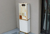 ガス給湯器交換工事　愛知県岡崎市　RUJ-V1611W(A)-set - Before
