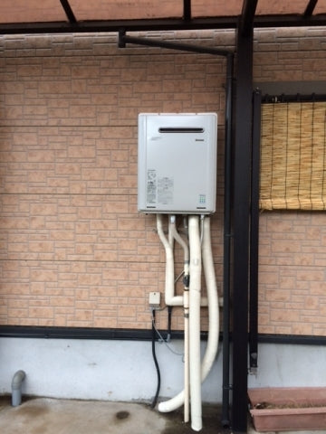 給湯器/ガス配管交換工事　埼玉県桶川市　RUF-E2401SAW-A-set