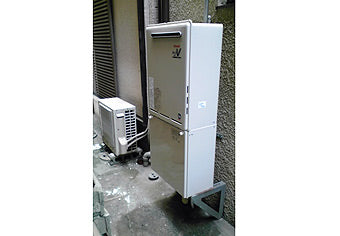 ガス給湯器交換工事　大阪府大東市　RUF-A2400AW(A)-set