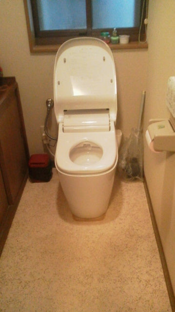 トイレ交換工事　新潟県新潟市江南区　XCH1101WS-sale
