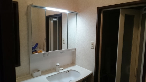ミラーキャビネット交換工事　神奈川県横須賀市　MAJX1-903TZJU