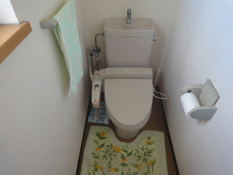 トイレ交換工事　奈良県御所市　CES967-NW1 - Before