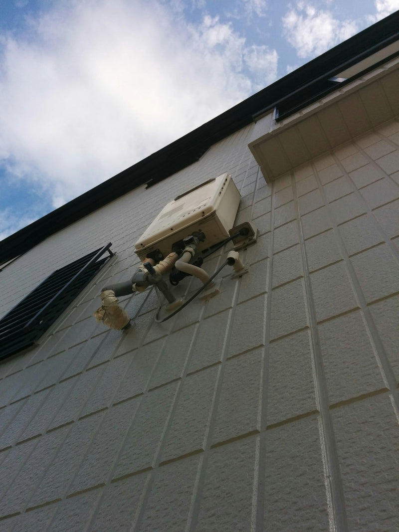 ガス給湯器交換工事　大阪府大阪市東淀川区　GQ-1639WS-set-13A - Before