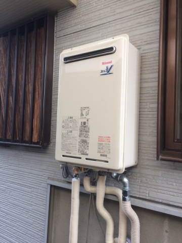 ガス給湯器 ガス給湯器交換工事　兵庫県宝塚市　RUJ-V2401W-A-13A