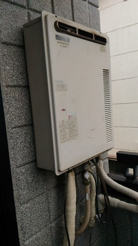 ガス給湯器交換工事　東京都足立区　RUF-A1615SAW-A-set-13A - Before