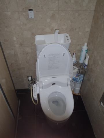 トイレ交換工事　東京都北区　XCH3003WSTK