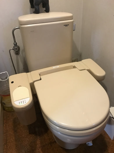 トイレ交換工事　神奈川県横浜市緑区　XCH1401RWS - Before