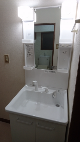 洗面化粧台 トイレ交換工事　神奈川県横浜市港南区　CS230BM-SH231BA-W