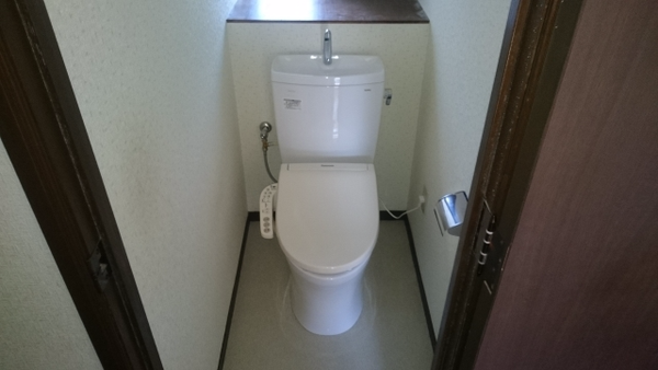 トイレ交換工事　神奈川県横浜市港南区　CS230BM-SH231BA-W