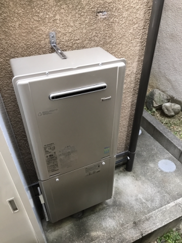 ガス給湯器交換工事　大阪府堺市東区　RUF-E2405SAW-A-set-13A