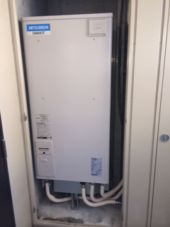 電気温水器交換え工事　兵庫県西宮市　SRT-J46WDM4