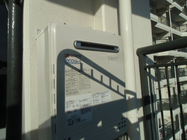 給湯器交換・屋外防水コンセントBOX新設工事　神奈川県川崎市高津区　kouji20