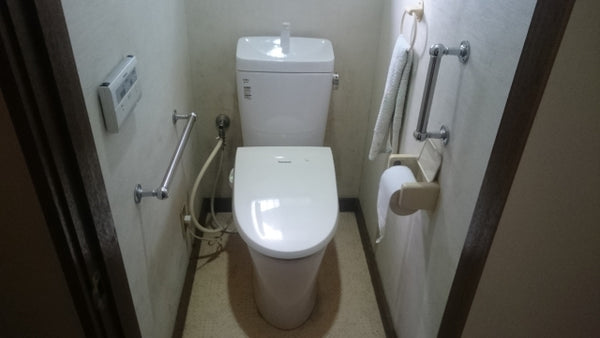 トイレ交換工事　神奈川県三浦市　BC-ZA10H-DT-ZA180H-BW1