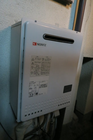 ガス給湯器 交換工事　大阪府豊中市　RUF-E2405SAW-A-set-13A - Before