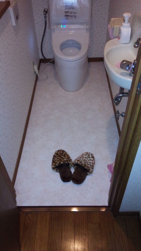 トイレ交換工事/床/壁紙張替え共　福岡県大牟田市　CES9766F