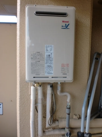 給湯器交換工事/ガス配管交換え　大阪府大阪市東住吉区　RUJ-V2011W-A-set