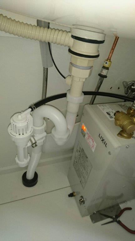 小型電気温水器交換工事　鹿児島県霧島市　EHPK-F6N3